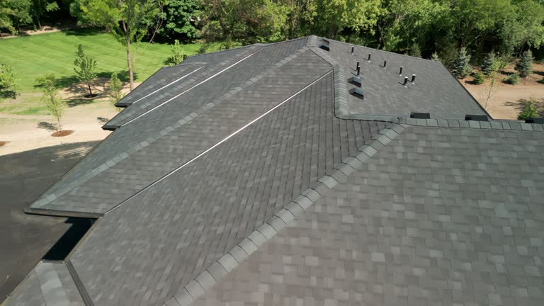 Best Emergency Roof Repair Services  in Old Fig Garden, CA